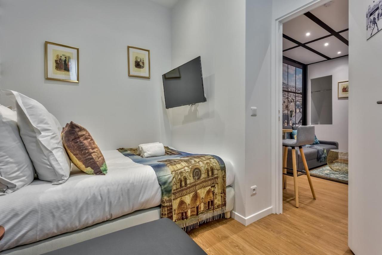 114 - Urban Saint Denis Couture Apartment Paris Ngoại thất bức ảnh