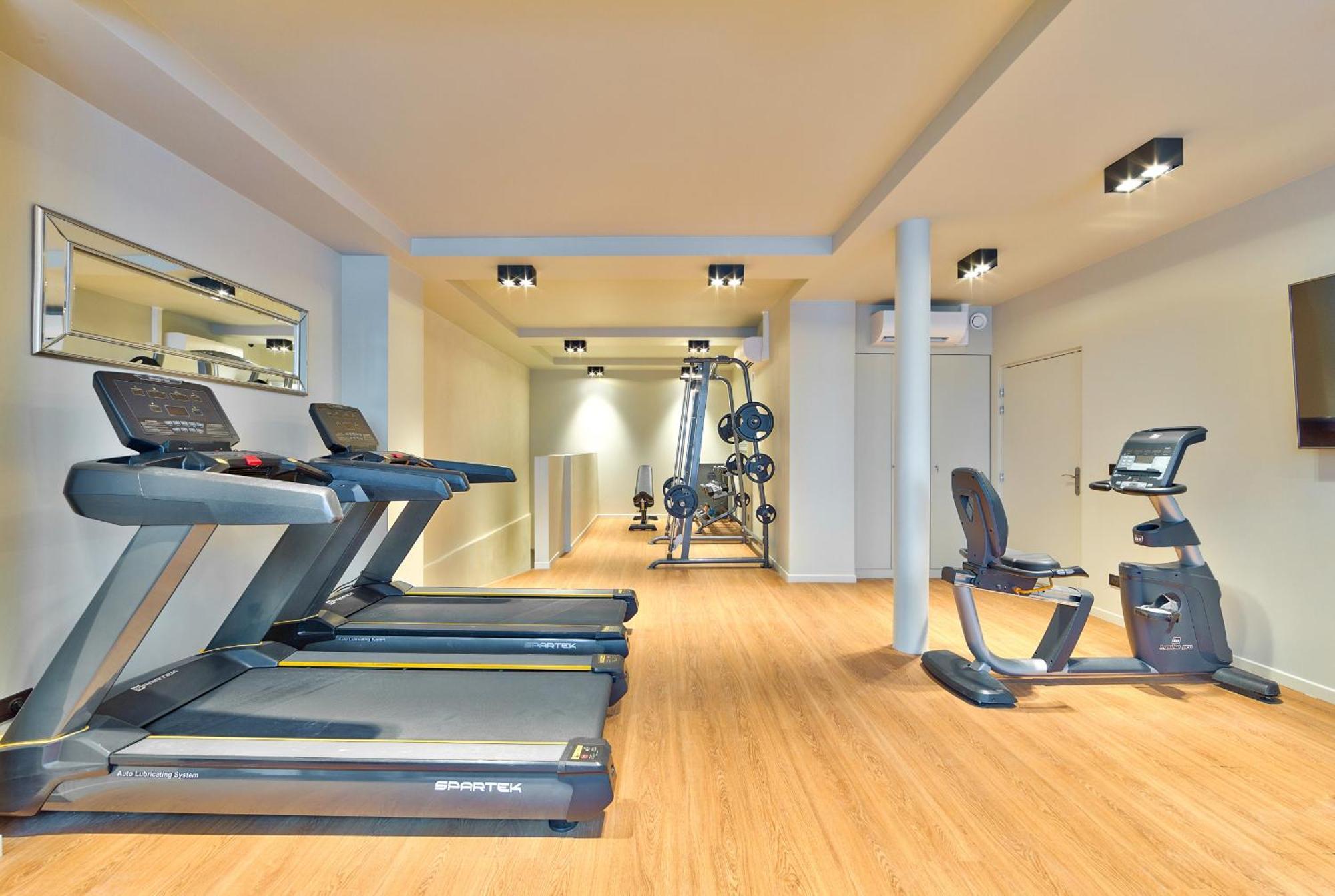 114 - Urban Saint Denis Couture Apartment Paris Ngoại thất bức ảnh